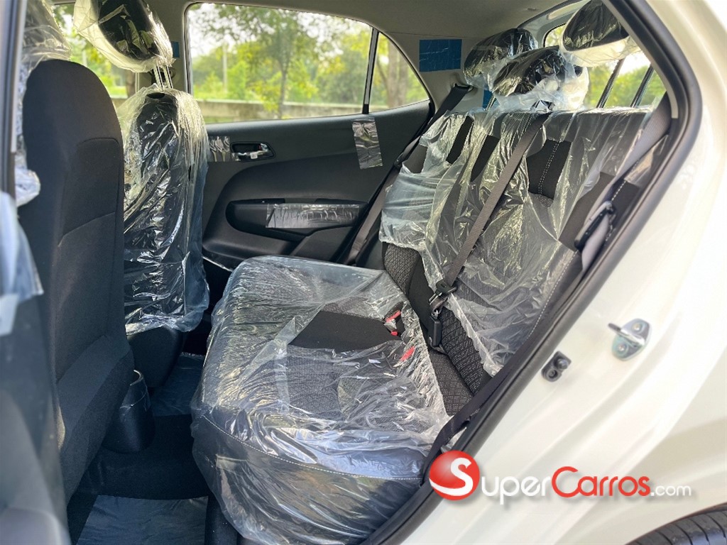 2026 Kia Picanto L X — foto 9 / 12