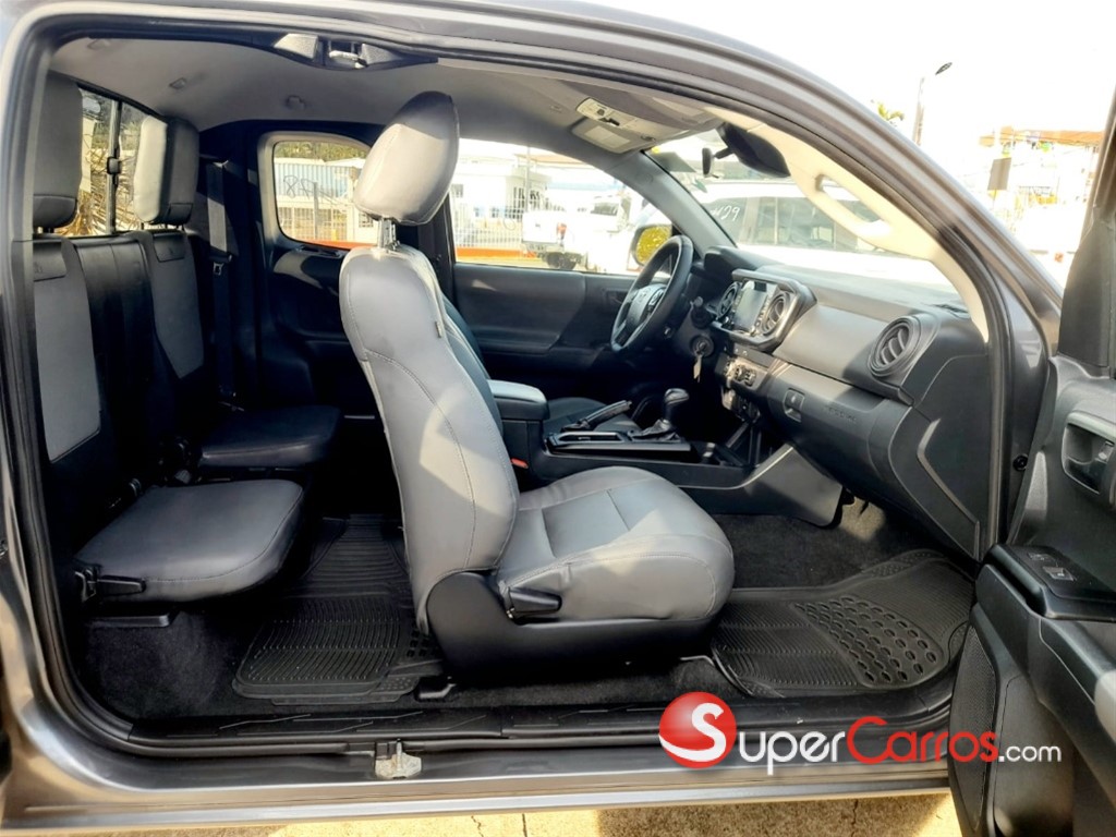 2020 Toyota Tacoma SR5 — foto 6 / 12