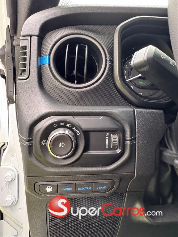 2024 Jeep Wrangler Rubicon X — foto 8 / 12