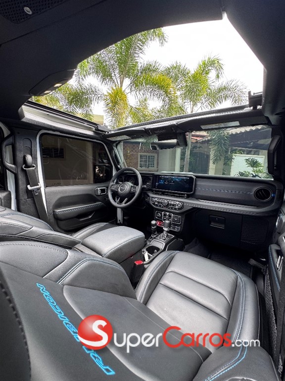 2024 Jeep Wrangler Rubicon X — foto 10 / 12