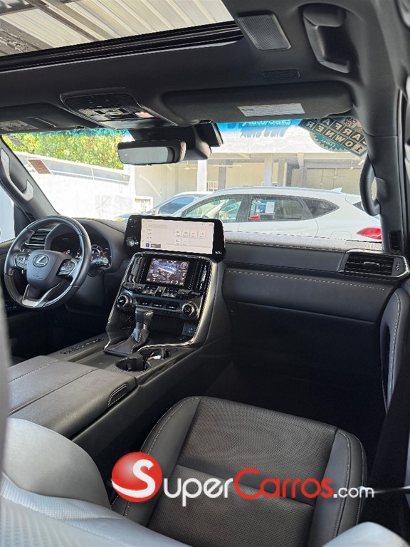 2022 Lexus LX 600 Luxury — foto 9 / 12