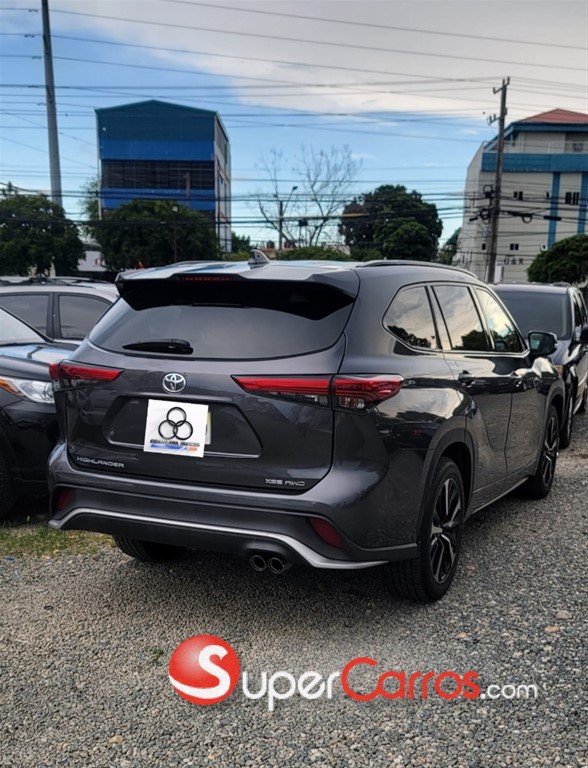 2021 Toyota Highlander XSE — foto 5 / 12