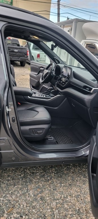2021 Toyota Highlander XSE — foto 10 / 12