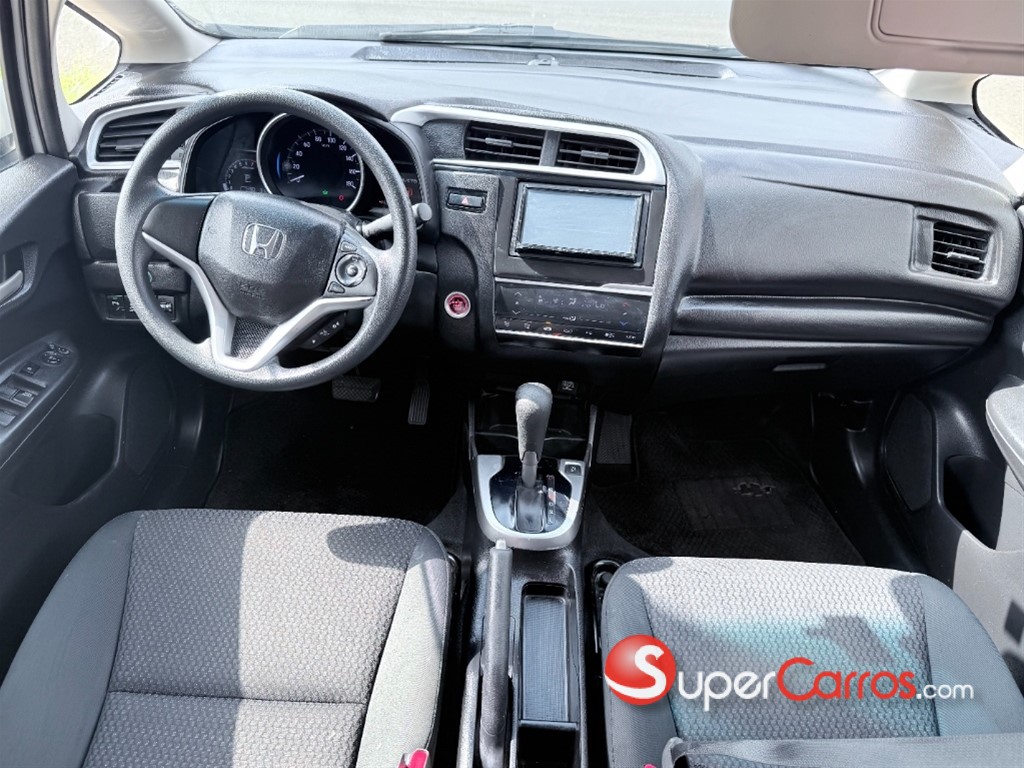 2020 Honda Fit — foto 11 / 12