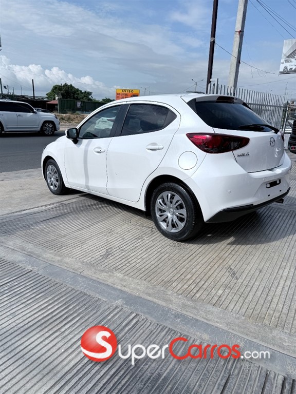 2020 Mazda Demio — foto 9 / 10