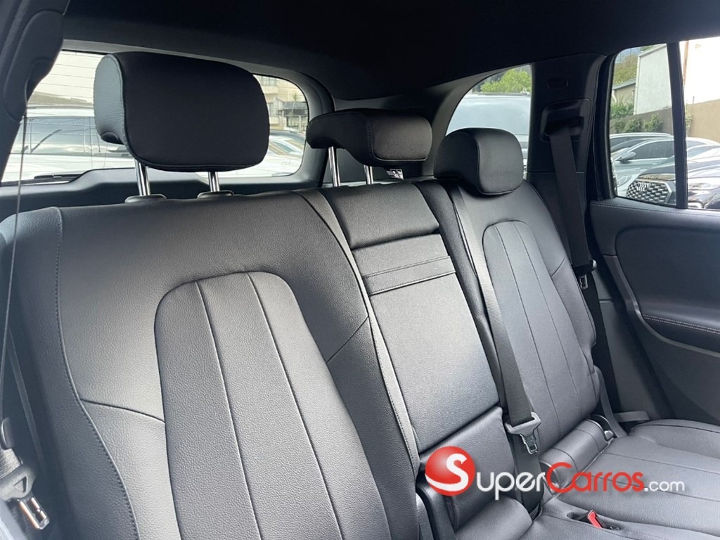 2026 Mercedes-Benz Clase GLB 200 Progressive — foto 6 / 8