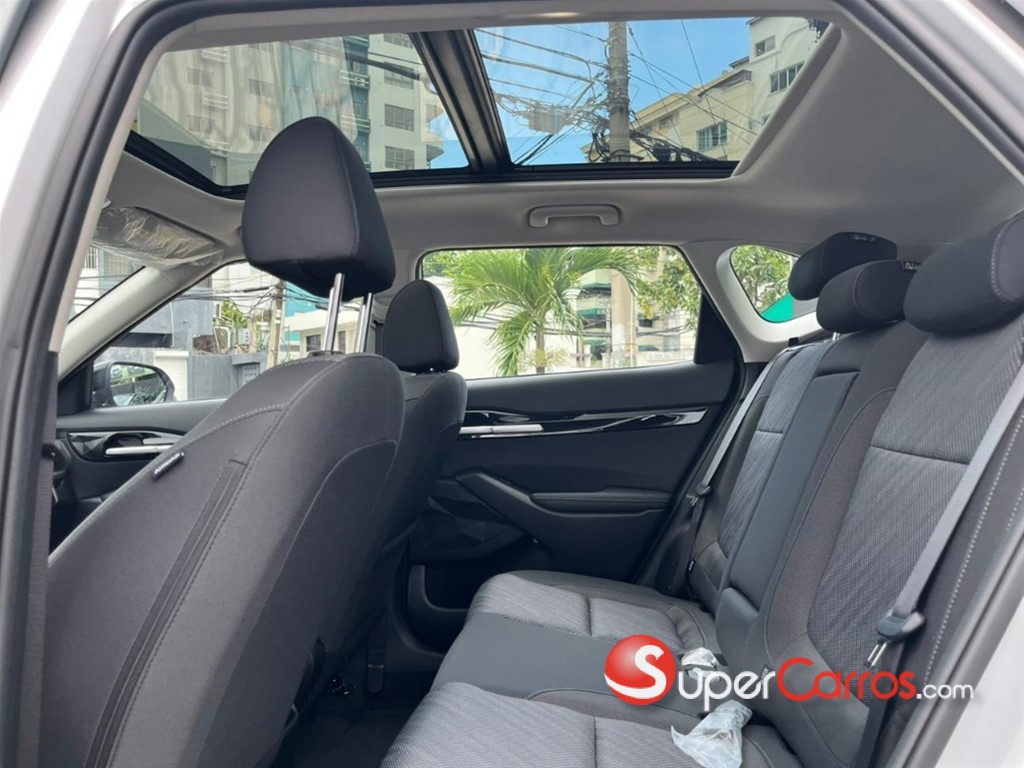 2027 Kia Seltos — foto 2 / 9