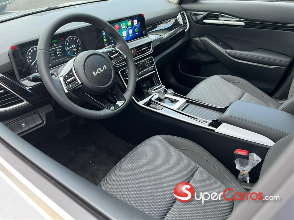 2027 Kia Seltos — foto 4 / 9