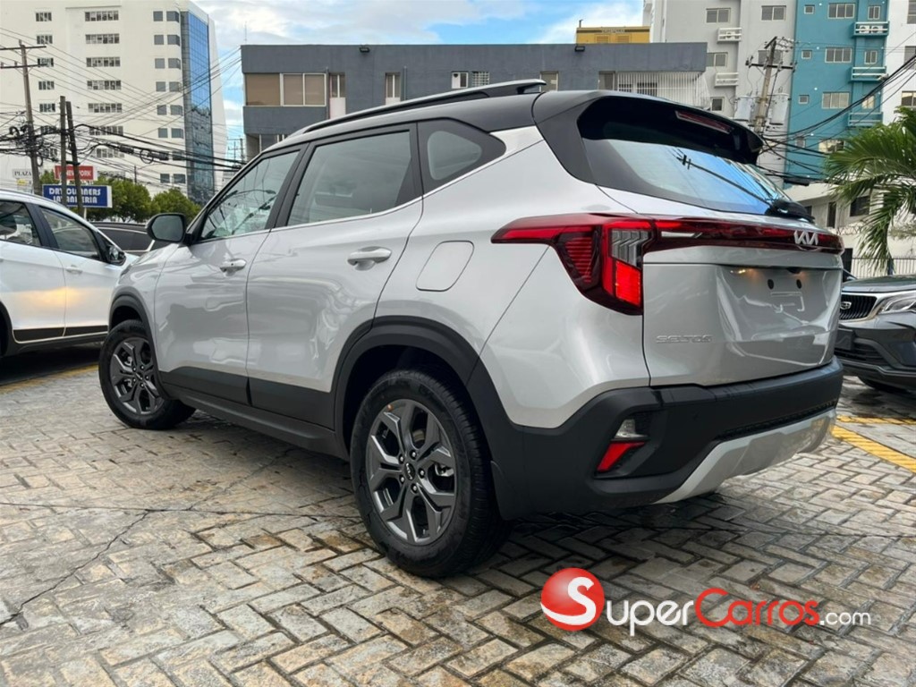 2027 Kia Seltos — foto 6 / 9