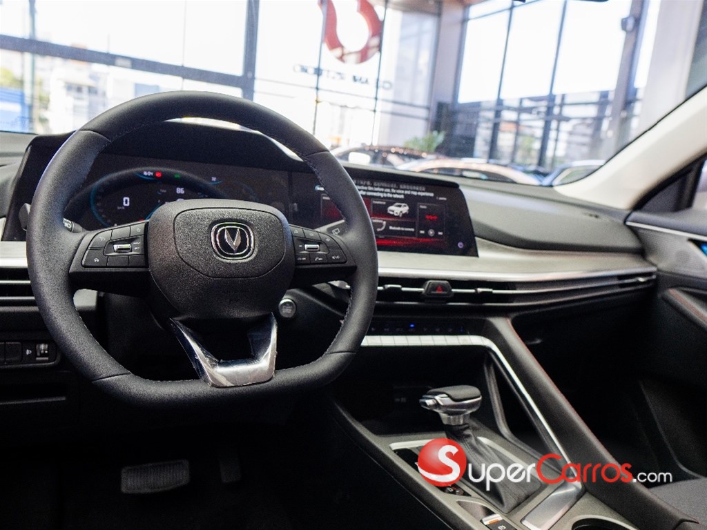 2027 Changan CS 35 Plus — foto 6 / 10