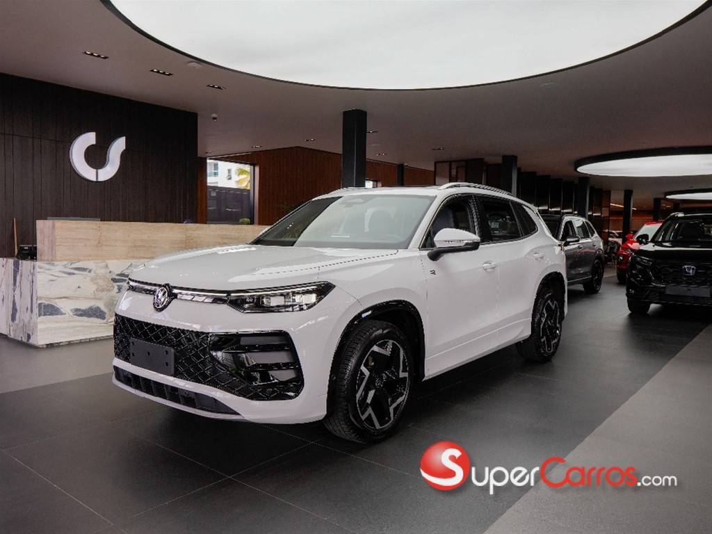 2026 Volkswagen Tiguan R Design