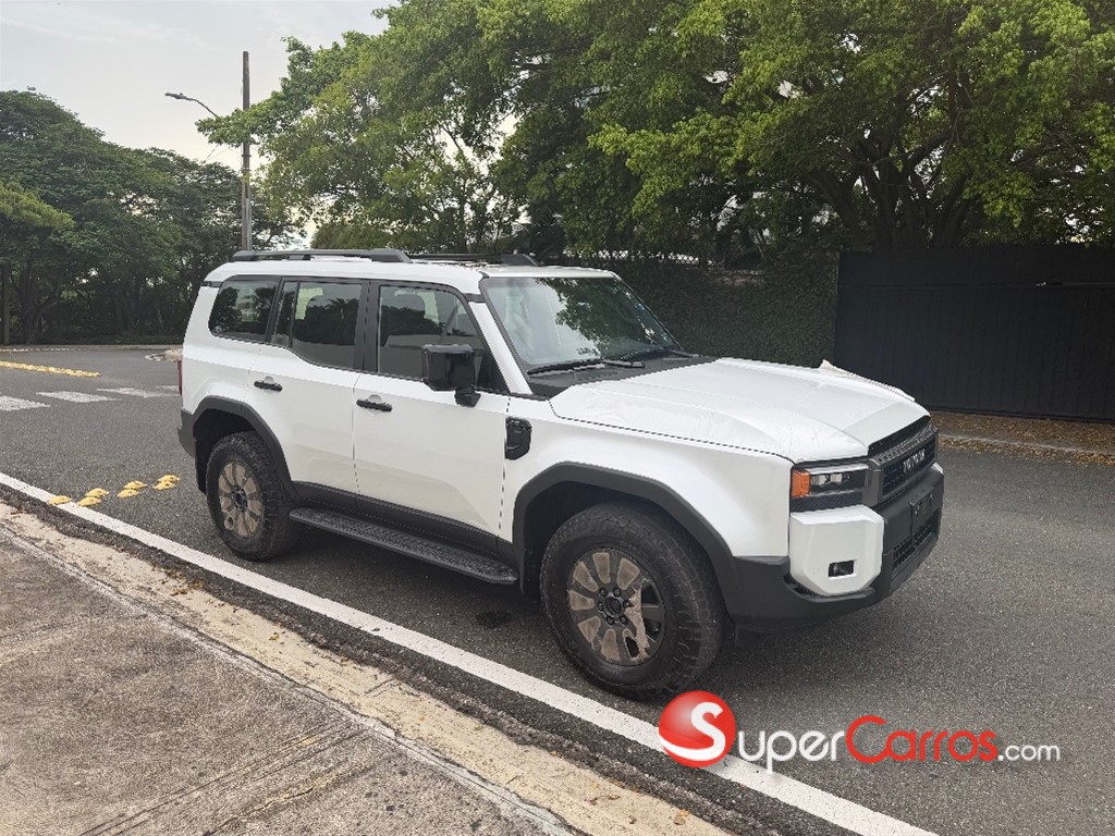 2025 Toyota Land Cruiser Prado Adventure — foto 4 / 12
