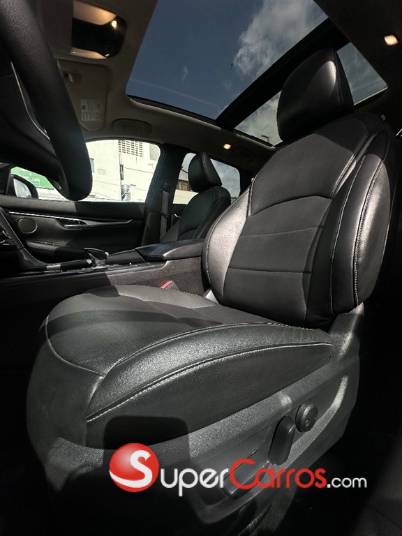 2019 Infiniti QX-50 Luxe — foto 6 / 10