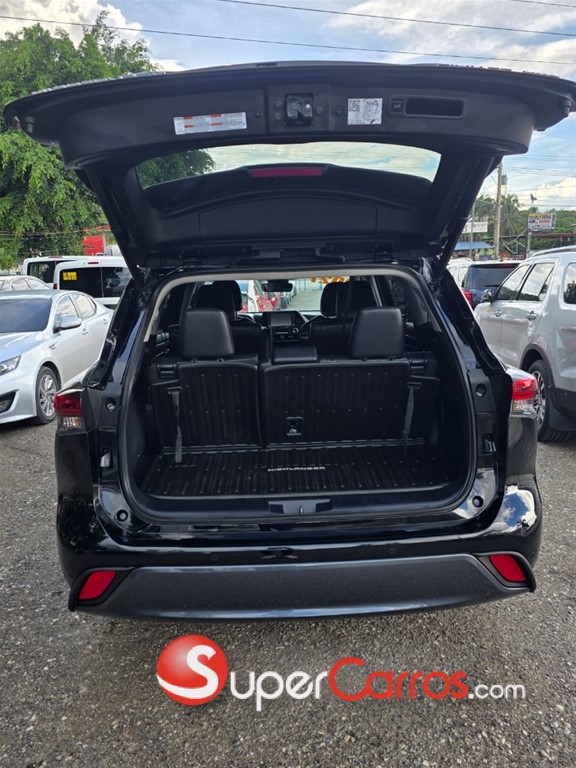 2021 Toyota Highlander Limited — foto 7 / 12