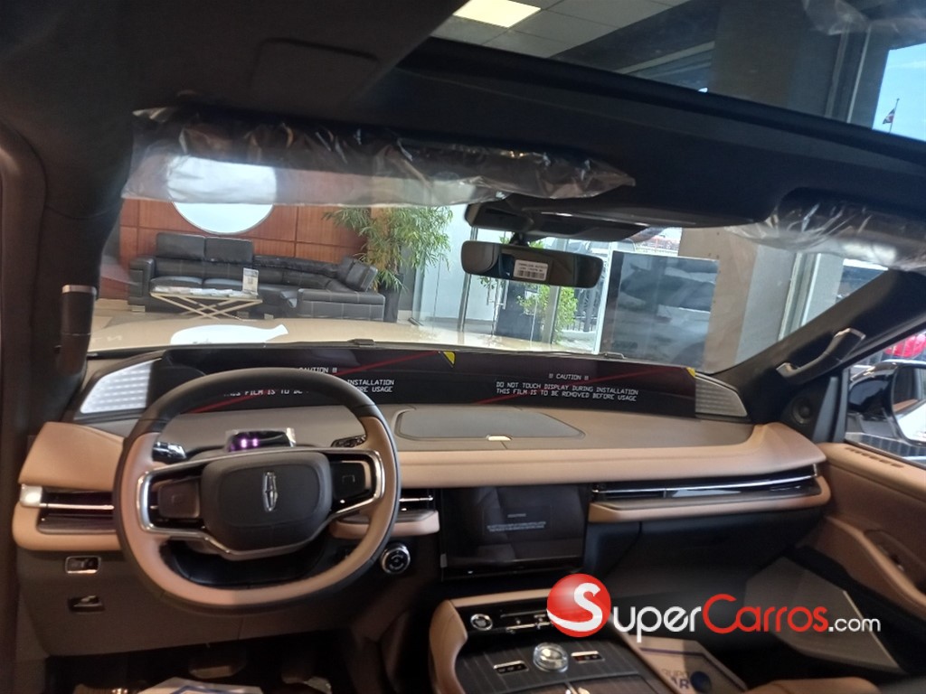 2026 Lincoln Navigator Reserve I — foto 6 / 8