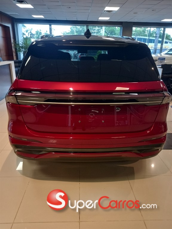 2025 Lincoln Nautilus — foto 8 / 10