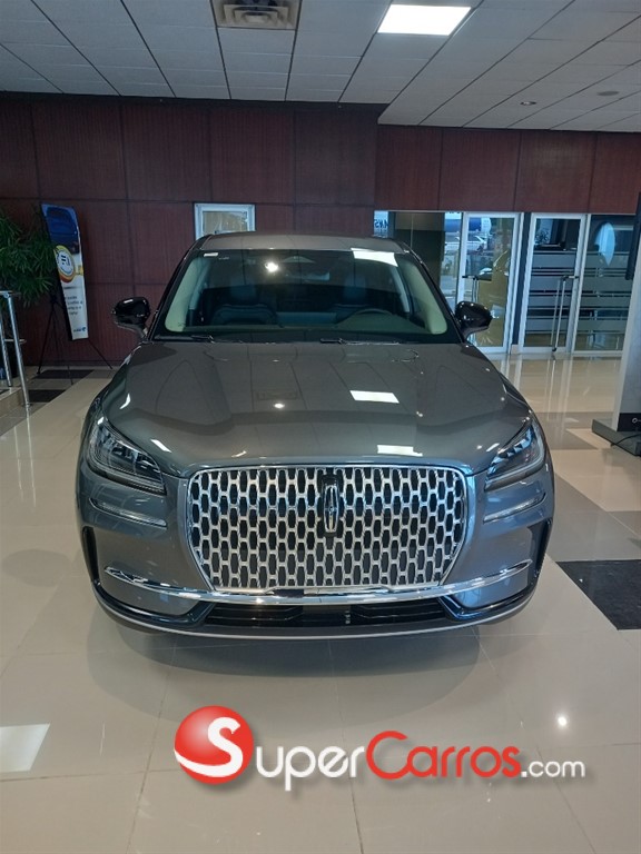 2025 Lincoln Corsair — foto 8 / 8