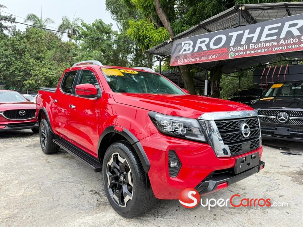 2021 Nissan Navara XE