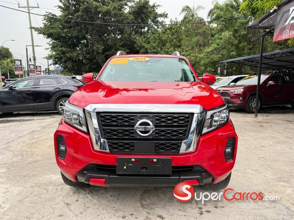 2021 Nissan Navara XE — foto 3 / 12