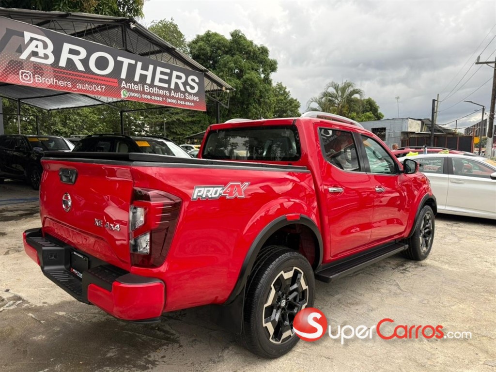2021 Nissan Navara XE — foto 5 / 12