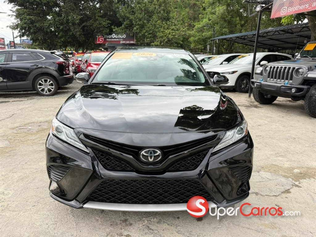 2020 Toyota Camry XSE — foto 3 / 12