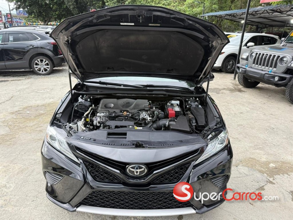 2020 Toyota Camry XSE — foto 12 / 12