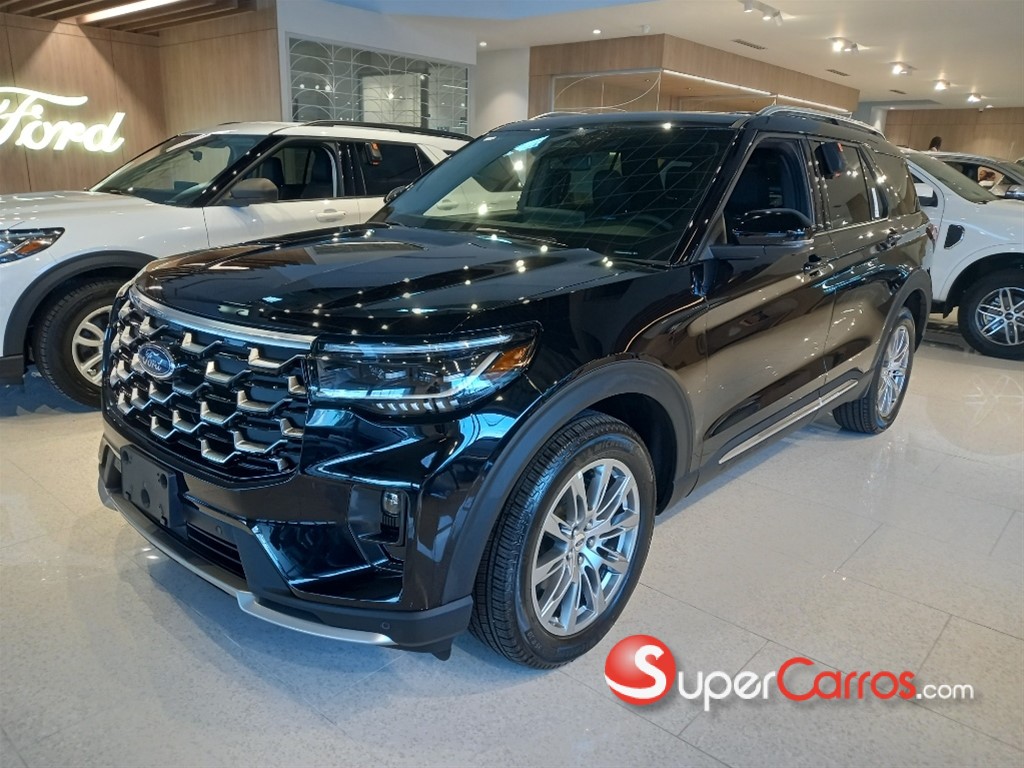 2025 Ford Explorer Platinum