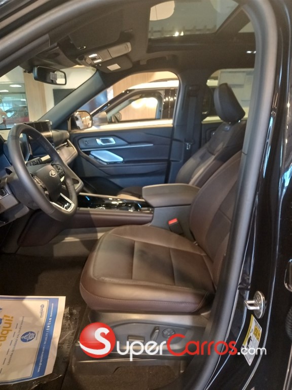 2025 Ford Explorer Platinum — foto 6 / 12