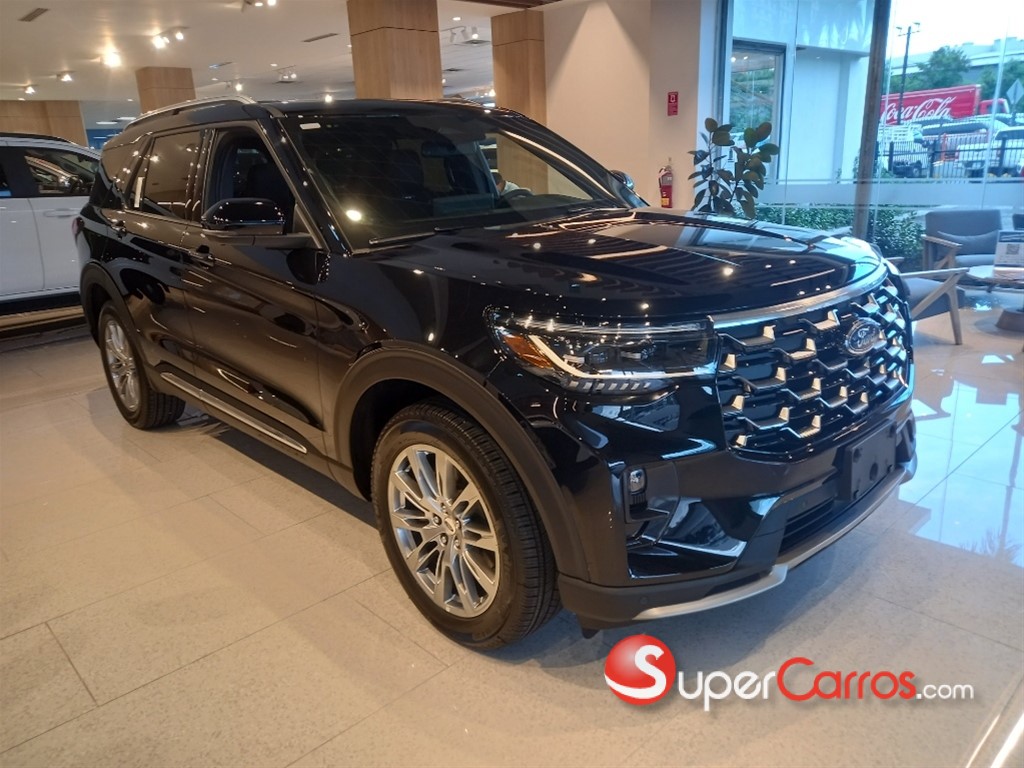 2025 Ford Explorer Platinum — foto 11 / 12