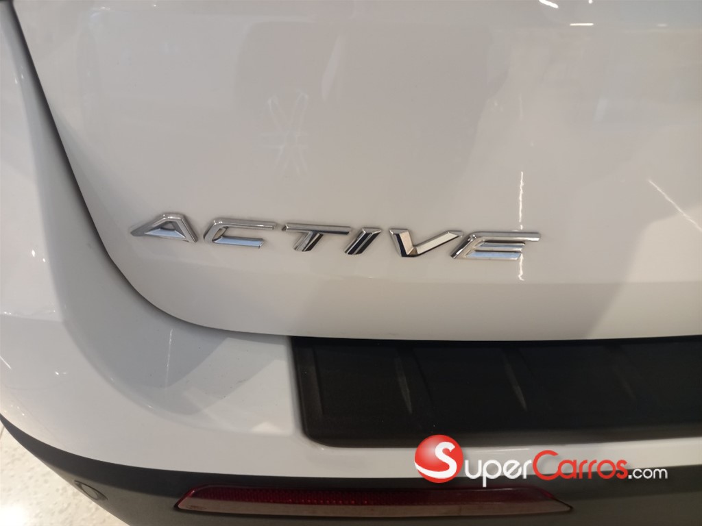 2026 Ford Explorer Active — foto 8 / 12