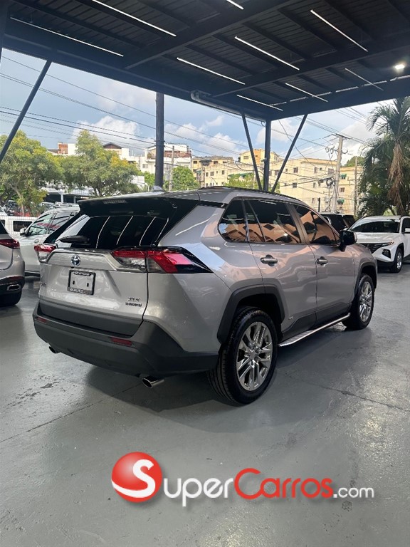 2022 Toyota RAV4 XLE — foto 6 / 9