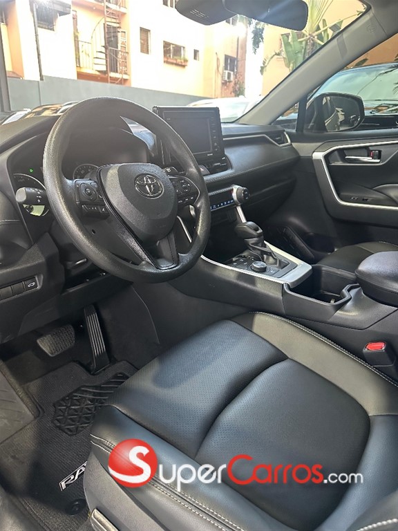2022 Toyota RAV4 XLE — foto 9 / 9