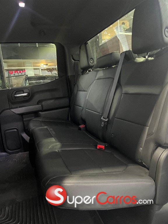 2019 Chevrolet Silverado LTZ — foto 6 / 9