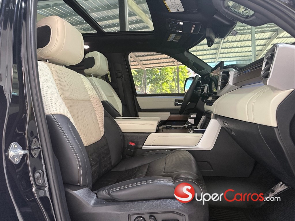 2023 Toyota Sequoia Capstone — foto 3 / 12
