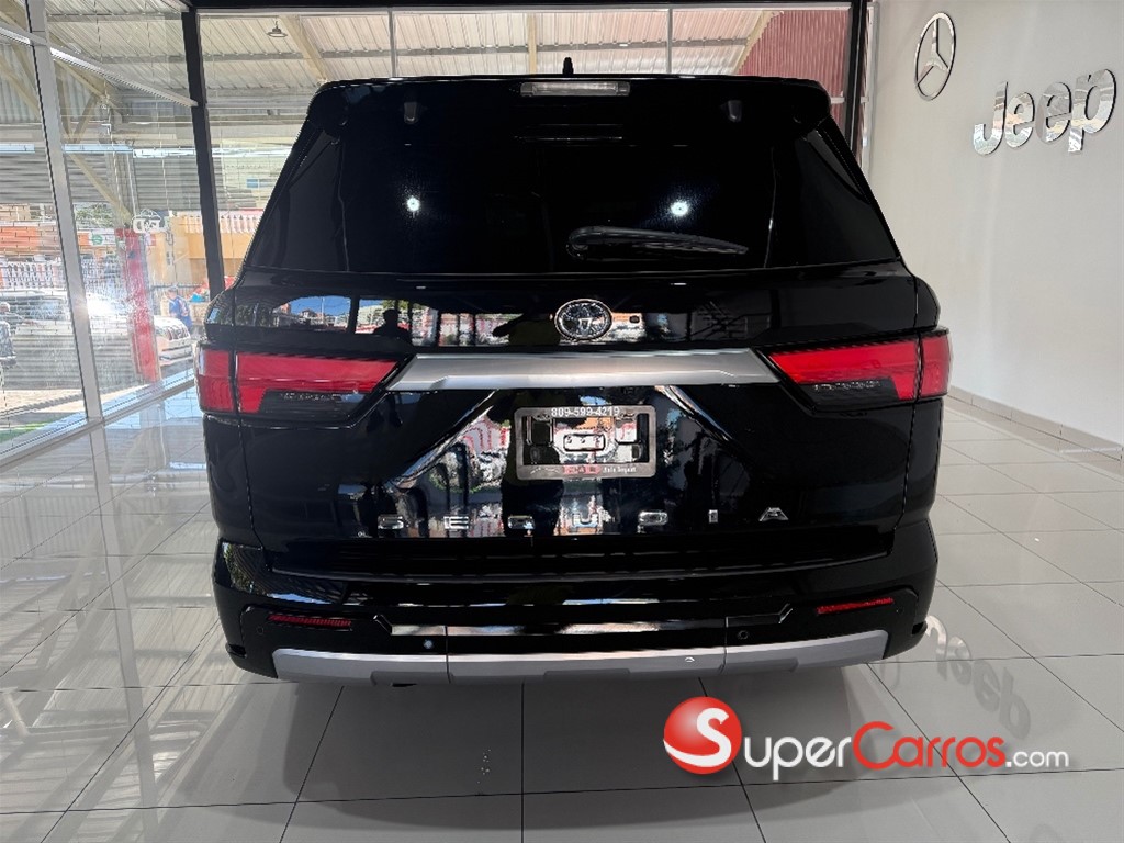 2023 Toyota Sequoia Capstone — foto 9 / 12