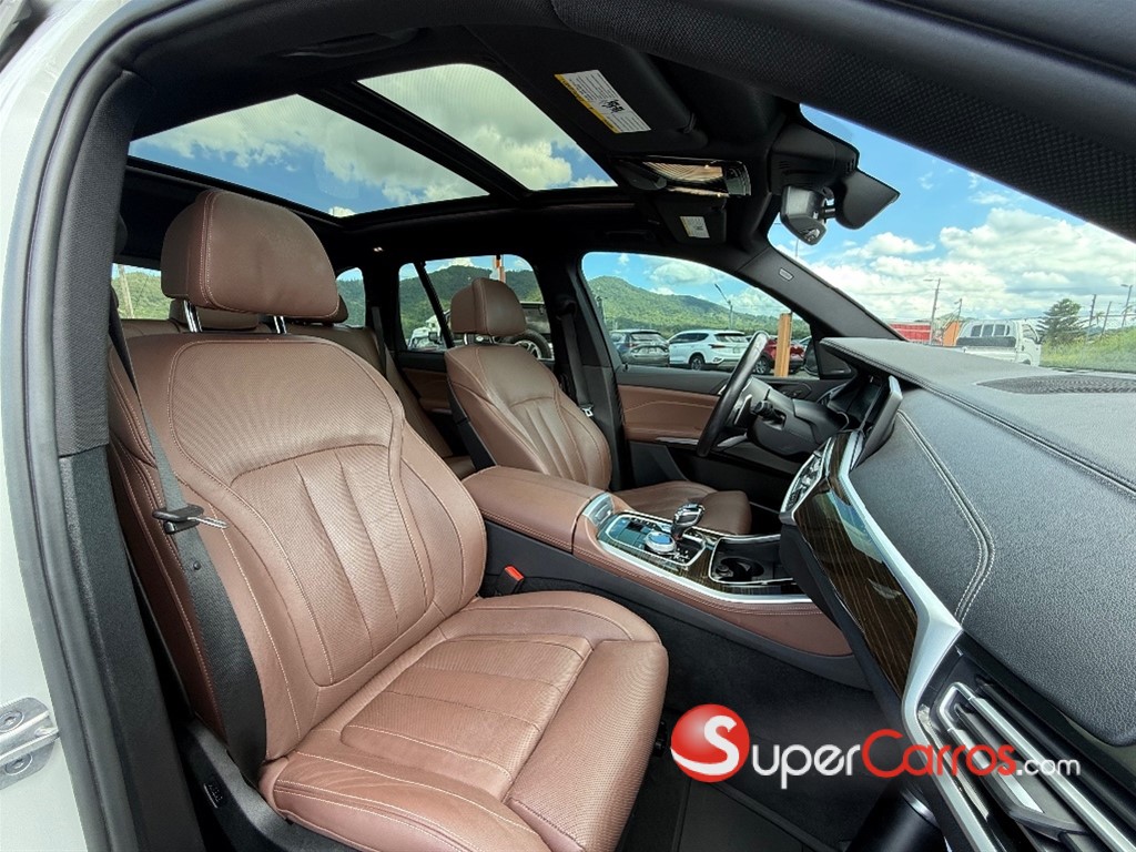 2021 BMW X 5 M Sport Package — foto 9 / 12