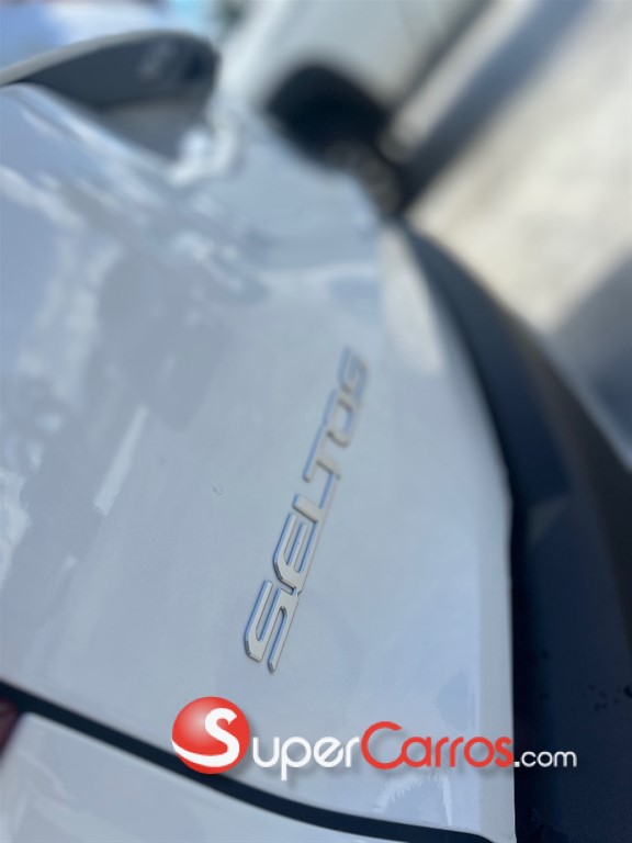 2026 Kia Seltos — foto 5 / 12
