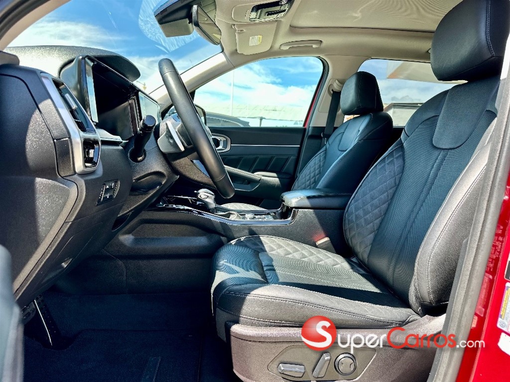 2021 Kia Seltos SX-T — foto 7 / 12