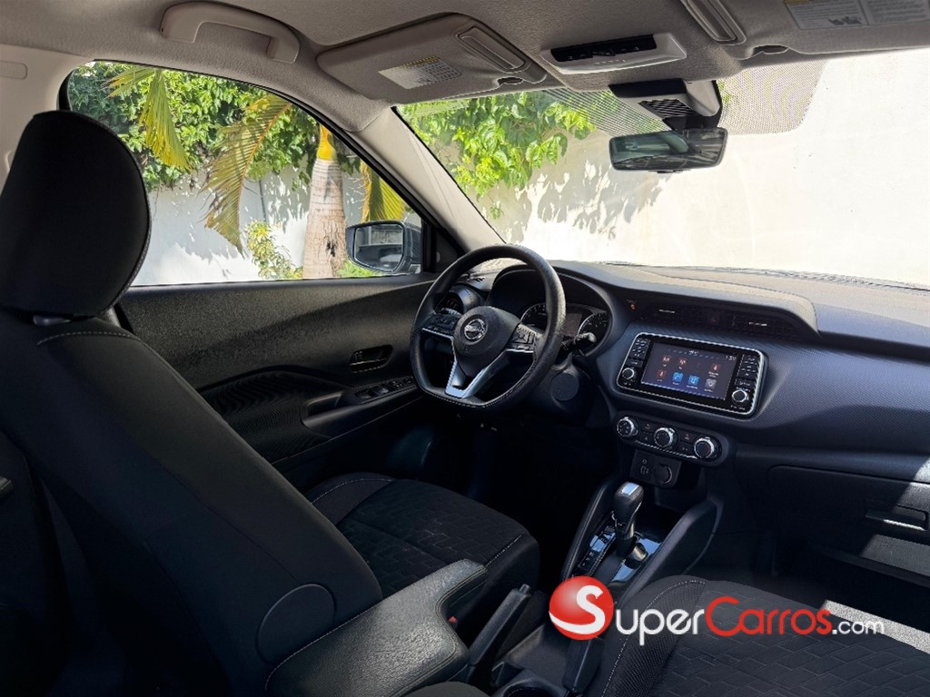 2022 Nissan Kicks SV — foto 7 / 9