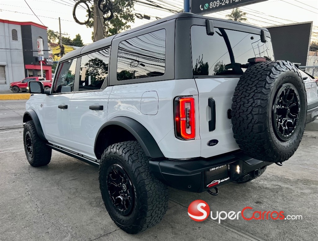 2023 Ford Bronco Wildtrak — foto 4 / 12