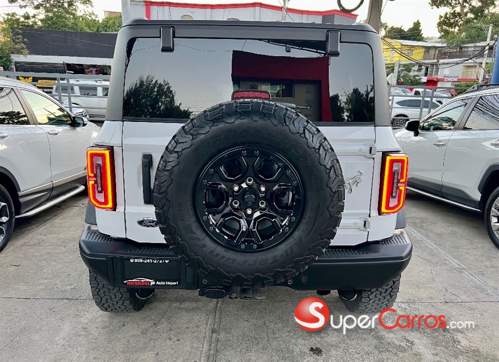 2023 Ford Bronco Wildtrak — foto 5 / 12