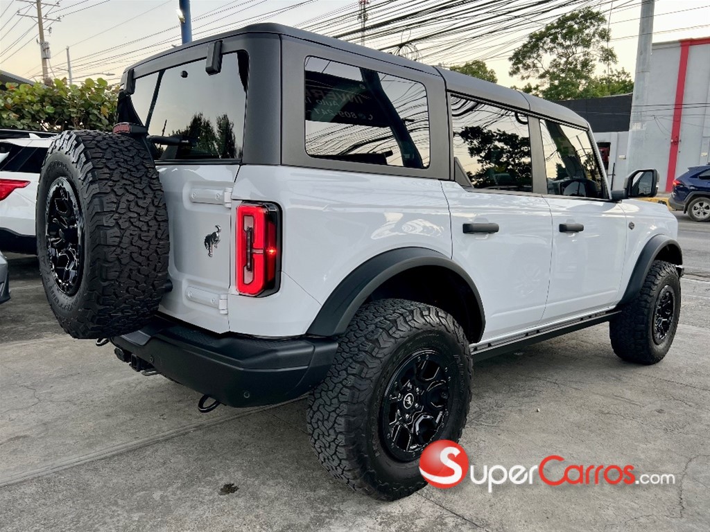 2023 Ford Bronco Wildtrak — foto 6 / 12