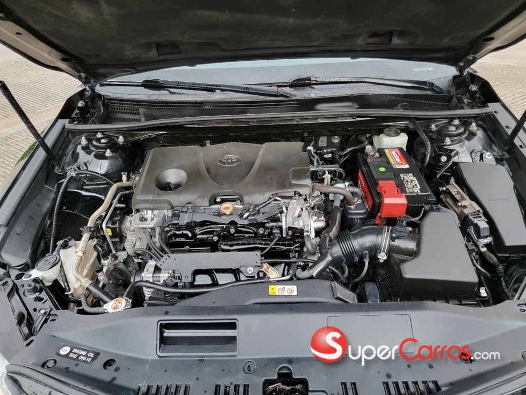 2020 Toyota Camry LE — foto 8 / 8