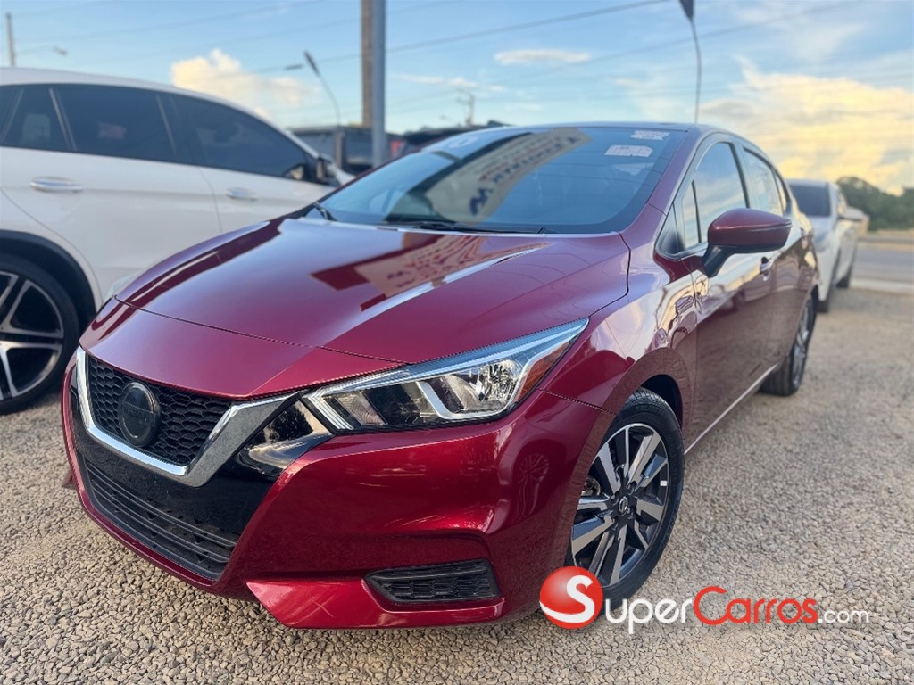 2020 Nissan Versa SV — foto 2 / 11