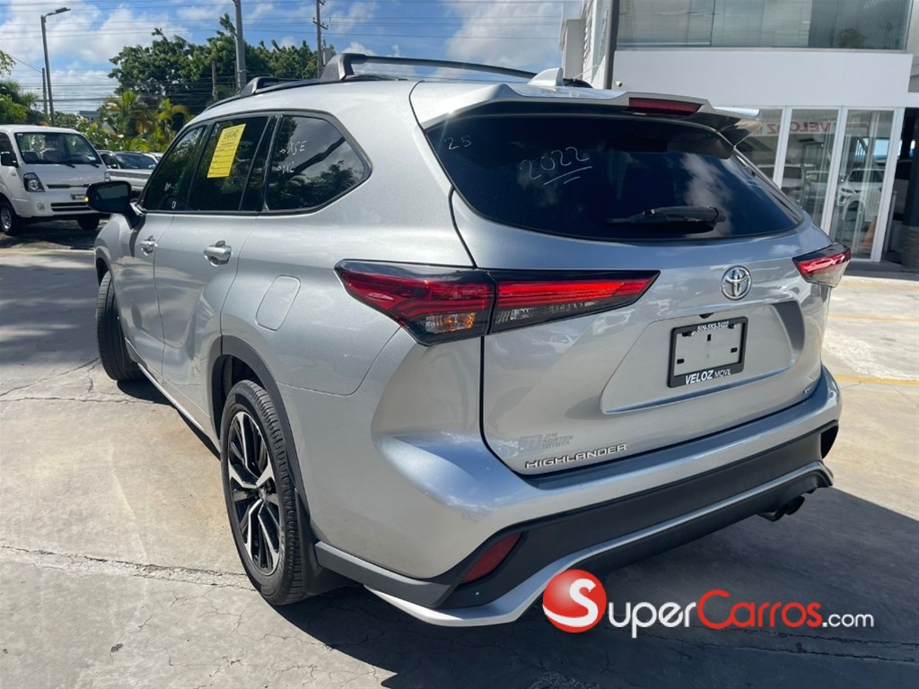 2022 Toyota Highlander XSE — foto 3 / 10