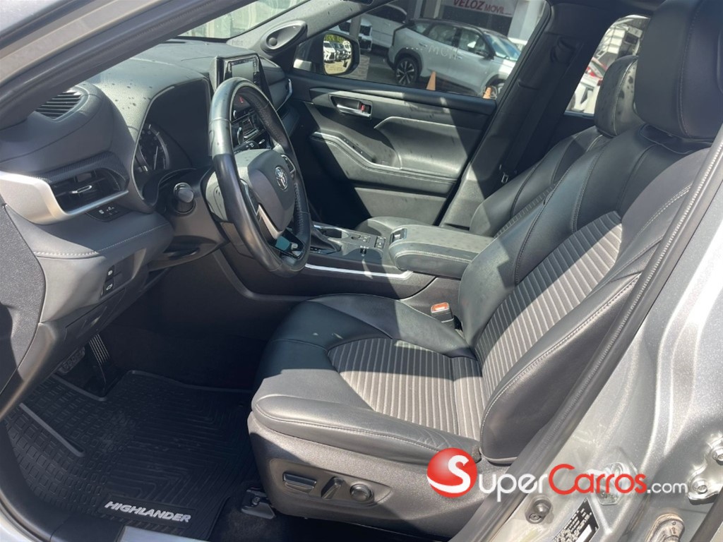 2022 Toyota Highlander XSE — foto 5 / 10