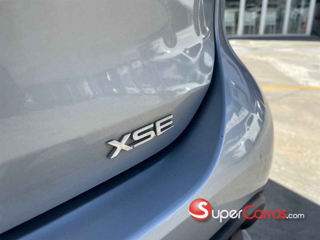 2022 Toyota Highlander XSE — foto 9 / 10