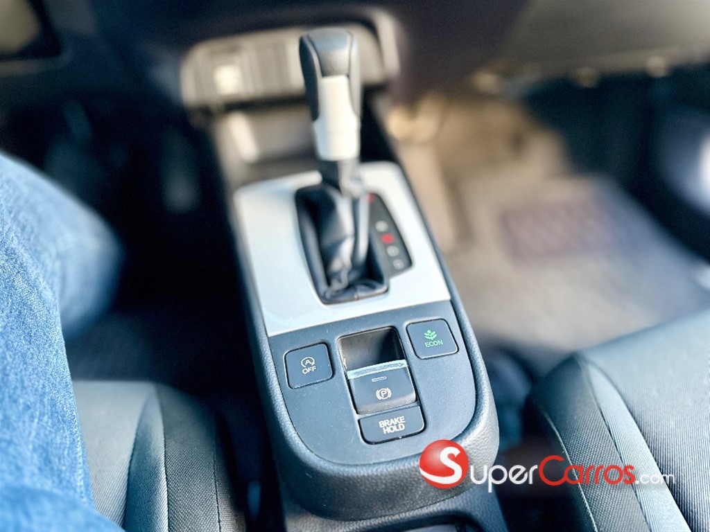 2022 Honda Fit — foto 8 / 12