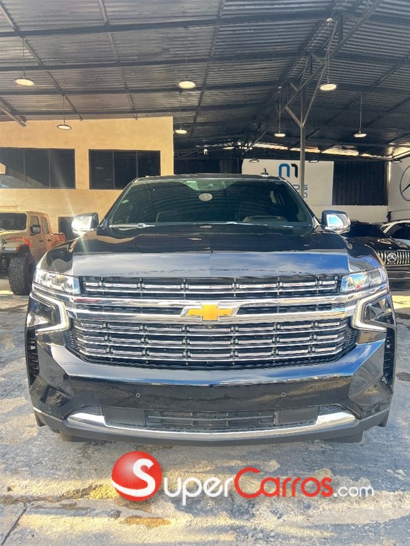 2022 Chevrolet Suburban Premier — foto 2 / 12
