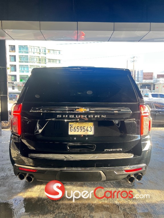 2022 Chevrolet Suburban Premier — foto 4 / 12